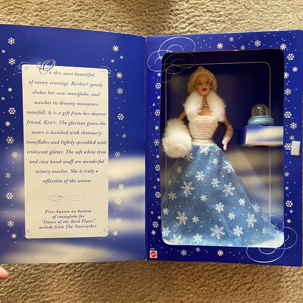 Vintage 1999 Holiday Barbie
